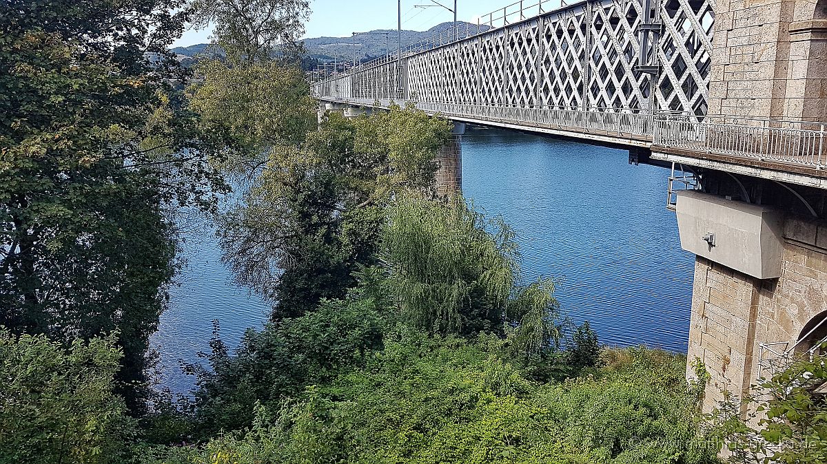 MSG_20210916144003_20210916_144003.jpg - Die Grenzbrücke nach Spanien